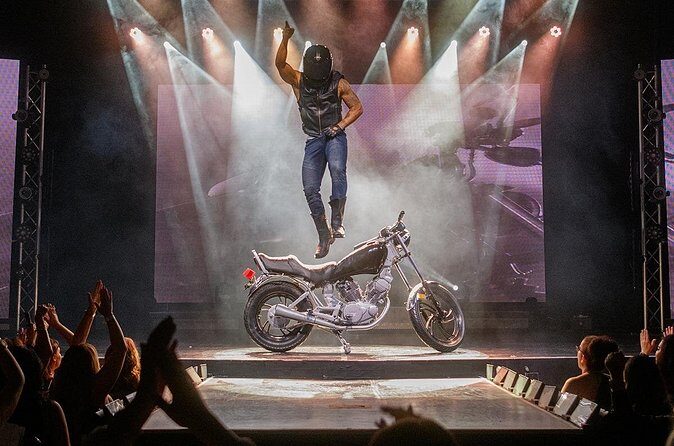Chippendales at Planet Hollywood Resort and Casino - Show logistics at Planet Hollywood: arrival timing and the no-photo rule