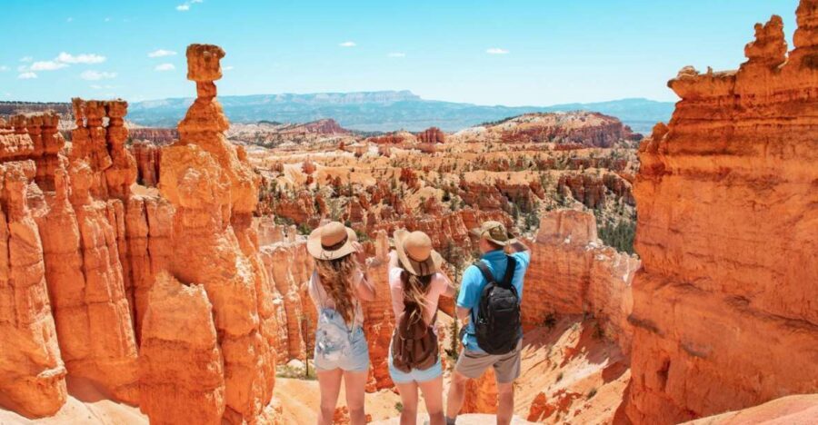 From Las Vegas: Bryce Canyon and Zion Park Tour with Lunch - Food, Comfort, and Photo Timing on a Long Day