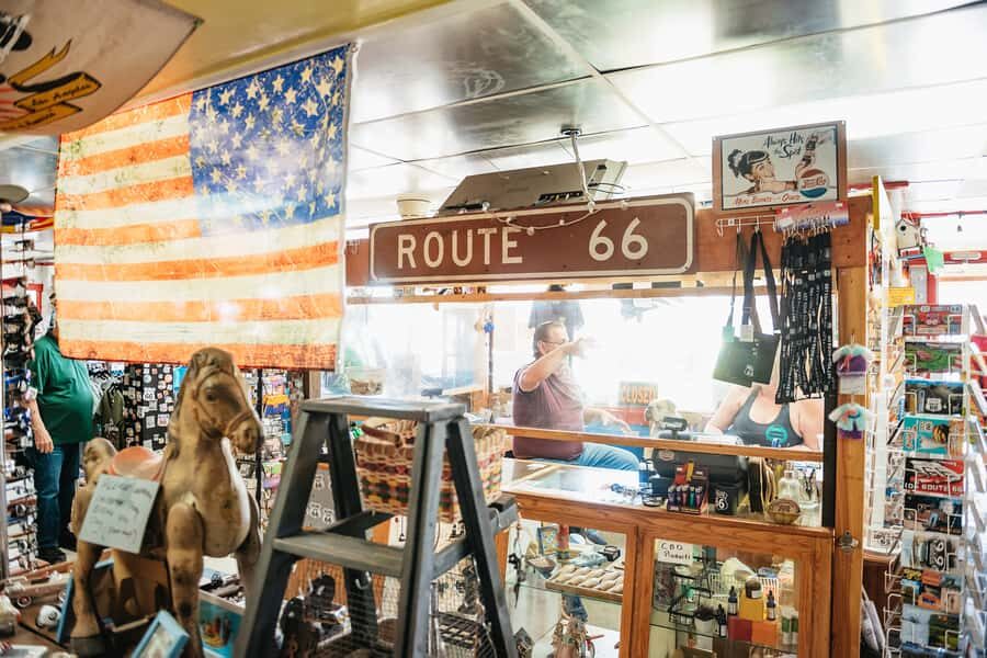 From Las Vegas: Grand Canyon South Rim Day Trip - Lunch at a local Arizona diner: fuel without hijacking the schedule