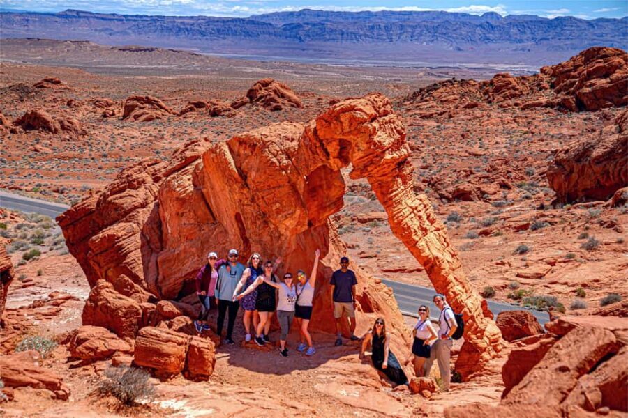 From Las Vegas: Valley of Fire State Park Guided Day Tour - Beehive Rock to Atlatl Rock: where the textures and petroglyphs become obvious
