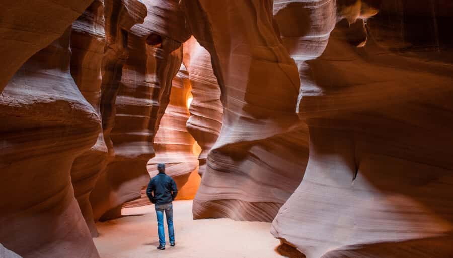 From Sedona: Antelope Canyon and Horseshoe Bend Tour - Glen Canyon Dam and the Lake Powell picnic lunch