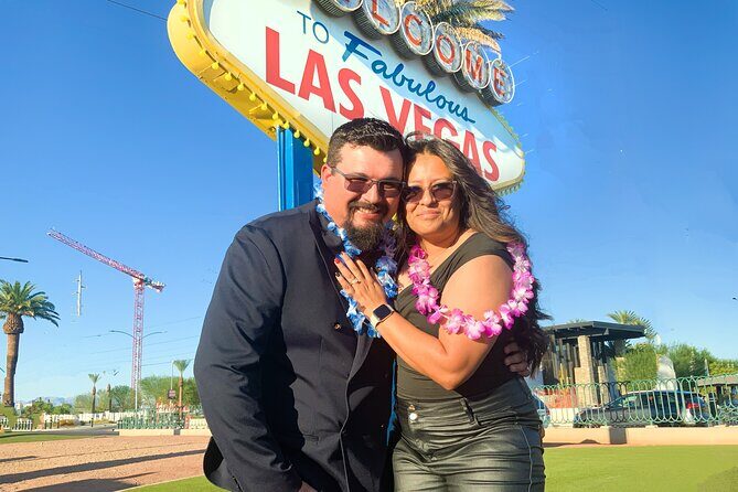 Get Married at the Fabulous Las Vegas Sign + Photos - Who should book this Las Vegas Sign ceremony