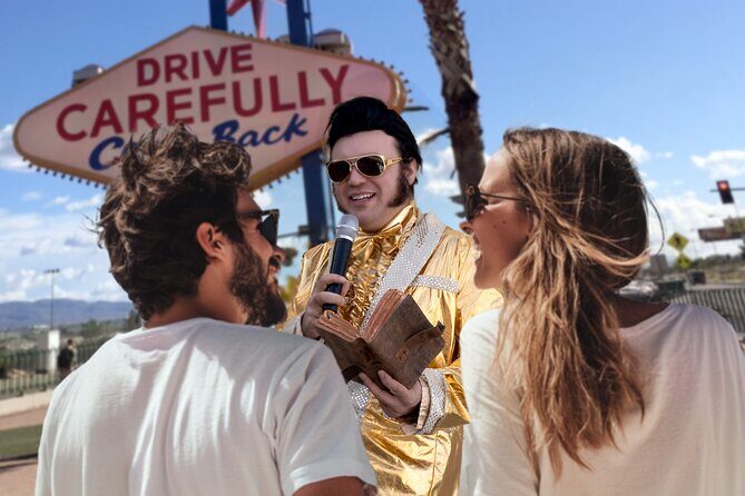 Gold Elvis Wedding or Vow Renewal at Las Vegas Sign - The south-side photo run: getting epic shots without the chaos