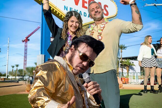 Gold Elvis Wedding or Vow Renewal at Las Vegas Sign - Legal wedding vs vow renewal: what you need for Clark County paperwork