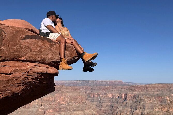 Grand Canyon West, Hoover Dam and Seven Magic Mountains & LV Sign - Food matters: lunch at Eagle Point with vegetarian options