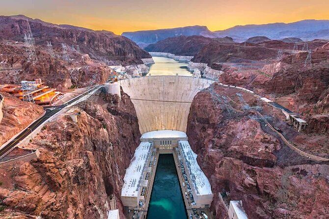 Hoover Dam Walk & Emerald Cave Kayak Combo with Lunch - Why this Hoover Dam and Emerald Cave day feels like good value