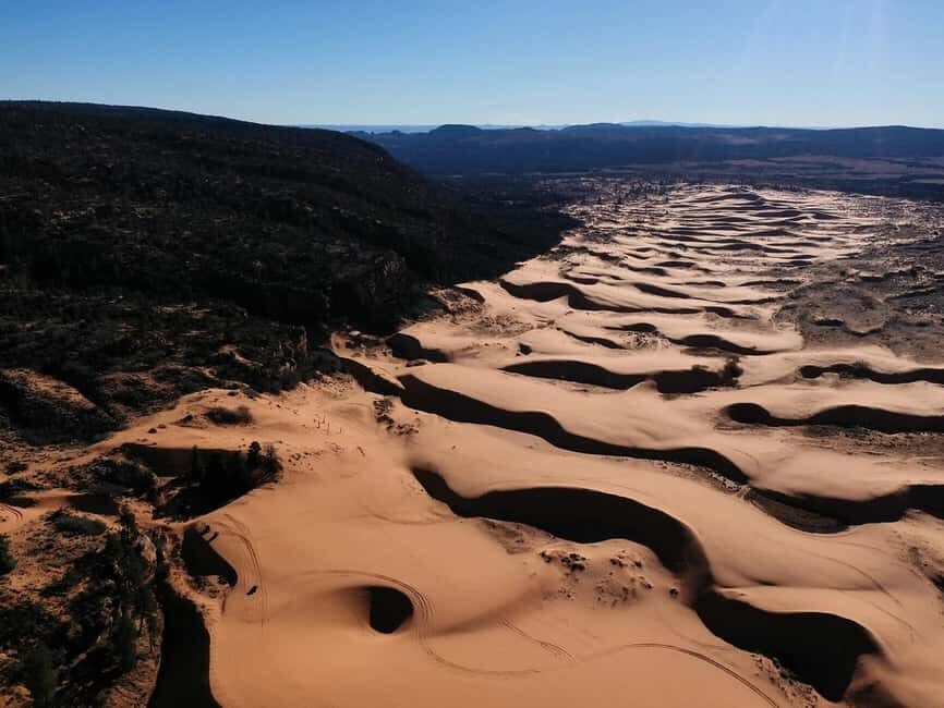 Kanab: Coral Pink Sand Dunes Sunset UTV, S’mores and Stars - The UTV ride: controlled excitement across the dunes