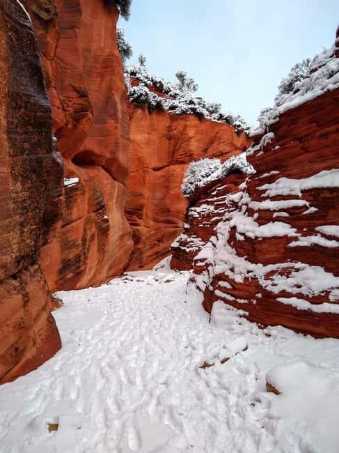 Kanab: Peekaboo Slot Canyon & Great Chamber Tour/Guided Hike - How Tour Order Changes Your Light