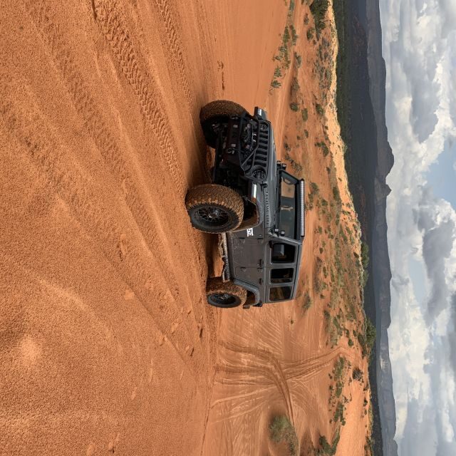 Kanab: Red Canyon Off-Road Jeep and Hiking Tour - Price and Value: $198 Per Group (Up to 2) Makes Sense for Access