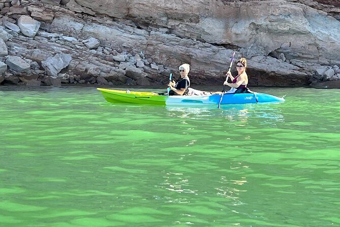 Kayak/SUP Tour: Birds, Beavers, Turtles, maybe even Cliff Jumping - What actually happens from check-in to your return paddle