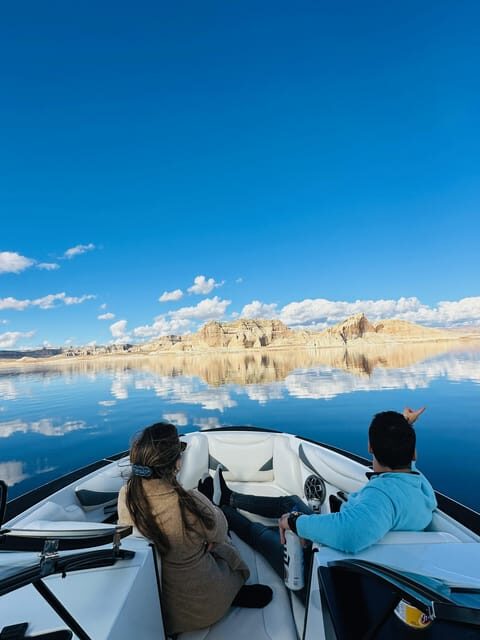 Lake Powell: Antelope Canyon 2-Hour Photo Boat Tour - Antelope Canyon by boat: the signature views and the best photo coaching