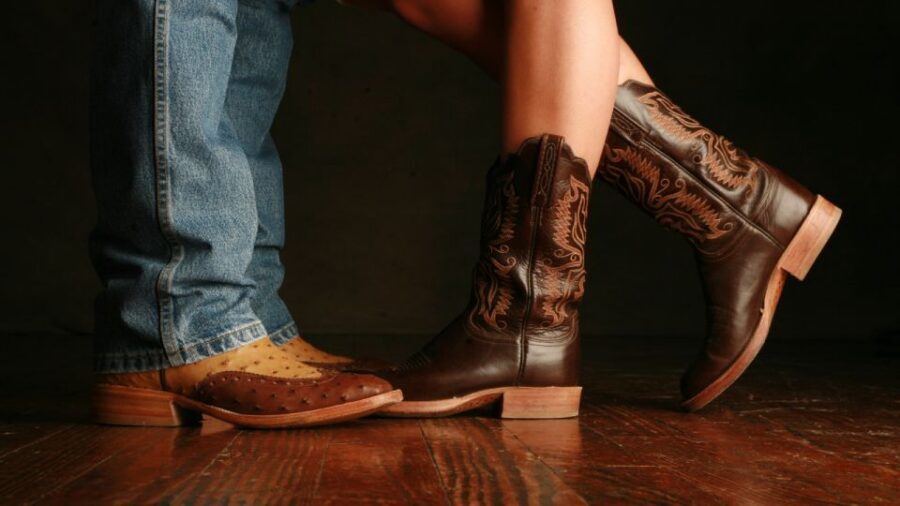 Las Vegas: Country Bar Crawl by Party Bus w/ Mixed Drinks - Key things to know before you go