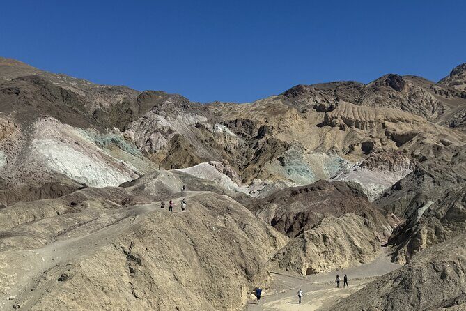 LAS VEGAS: Death Valley, Seven Magic Mountains & Vegas Sign TOUR - 7:00 AM Pickup To Badwater Basin: How the Day Flows