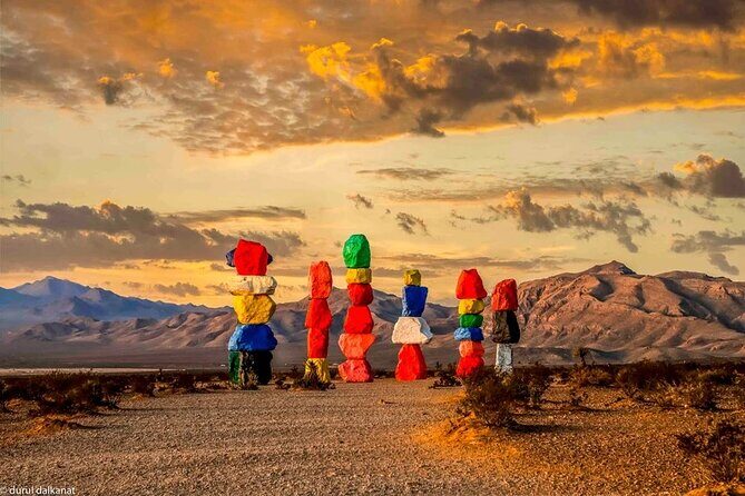 LAS VEGAS: Death Valley, Seven Magic Mountains & Vegas Sign TOUR - Zabriskie Point: Erosion Views From a Distant Past