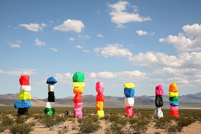 LAS VEGAS: Death Valley, Seven Magic Mountains & Vegas Sign TOUR - Devil’s Golf Course: Salt Pans and Fast, Careful Feet