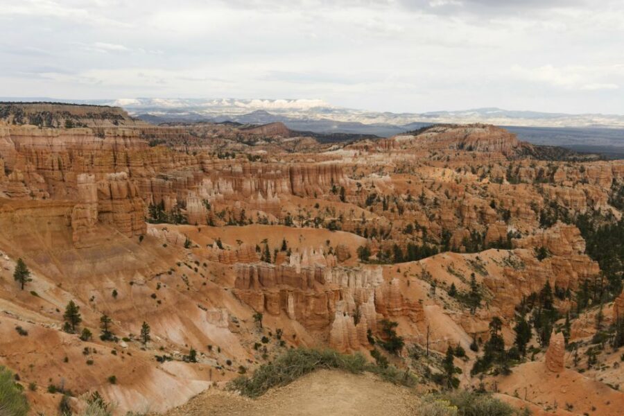 Las Vegas: Grand Canyon, Antelope, Bryce and Zion 3-Day Tour - Sunrise Logistics: Meeting at the Luxor and the 6:30 AM Start