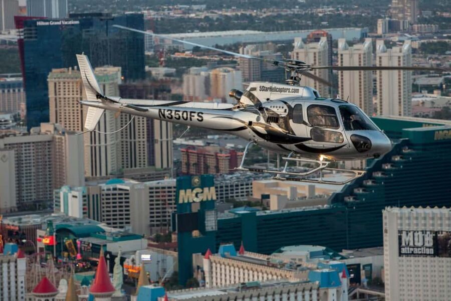 Las Vegas: Grand Canyon Helicopter Western Ranch Adventure - Hotel pickup to VIP heliport: why timing matters