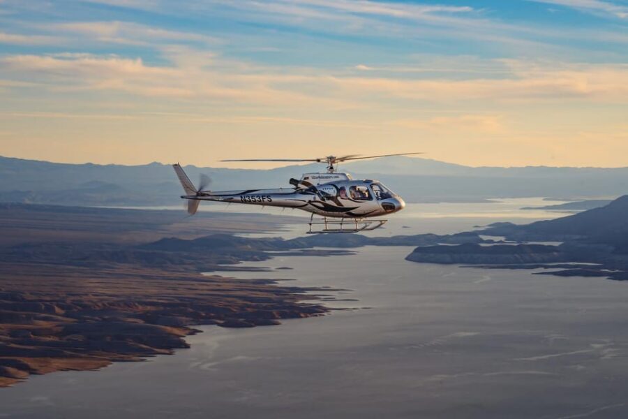 Las Vegas: Grand Canyon West Rim Extended Helicopter Tour - Commentary By The Pilot: Turning Views Into Something You Can Remember