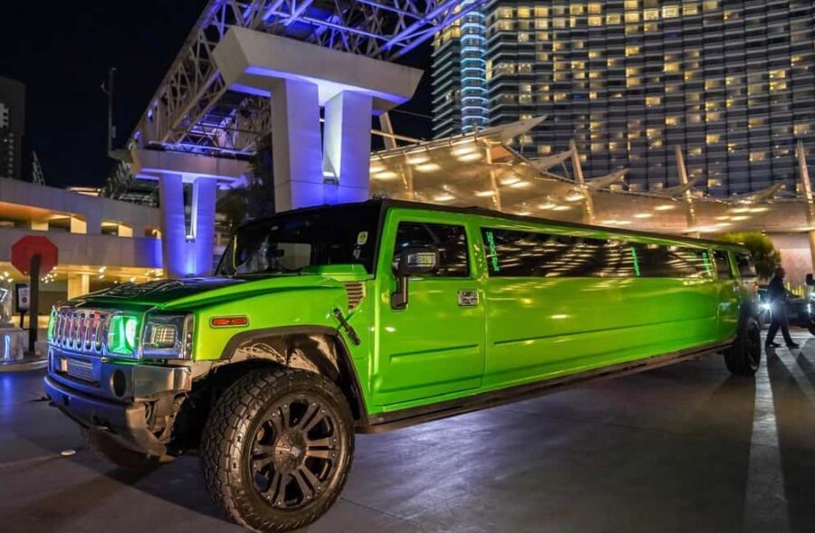 Las Vegas Limo Tour with Champagne and Nightclub Entry - The Strip and Downtown cruise, plus 2 bottles of champagne
