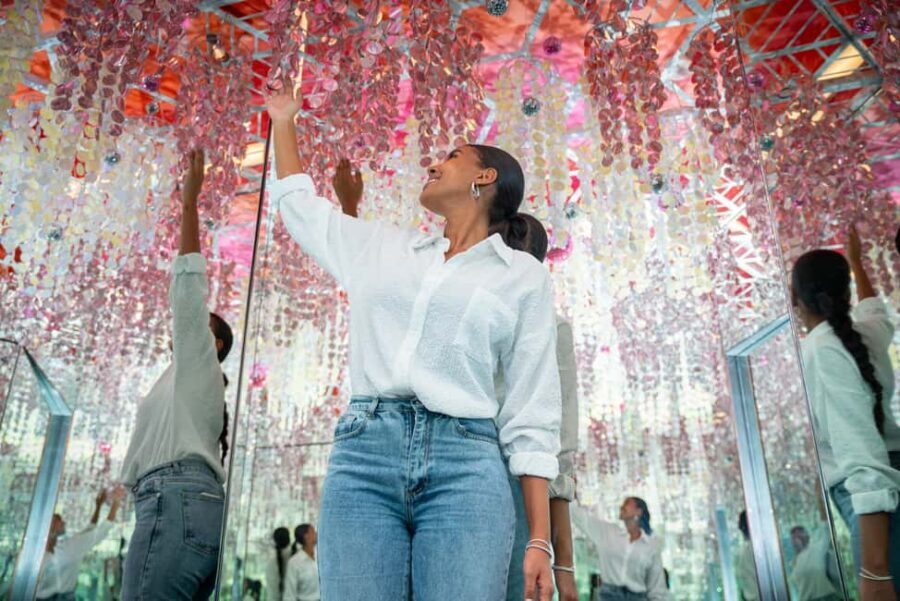 Las Vegas: Museum of Illusions Entry Ticket - The life-size kaleidoscope and why it feels different