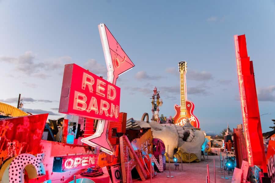 Las Vegas: Neon Museum Experience & Vegas Open-Top Bus Tour - The opening act: Treasure Island to the Strip at night