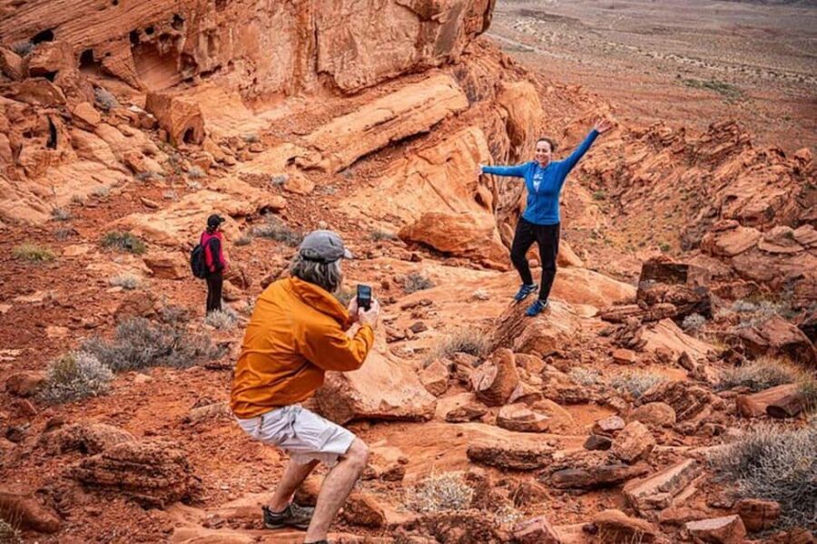 Las Vegas: Red Rock Canyon Guided Hike with Pickup - The guide factor: why people remember names like Nick and Sarah