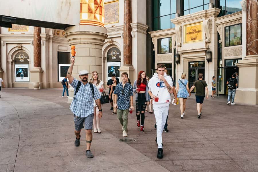 Las Vegas Strip: Foodie Walking Tour - The Cake Boss Valastro Cookbook Stop: Savory Family-Recipe Energy