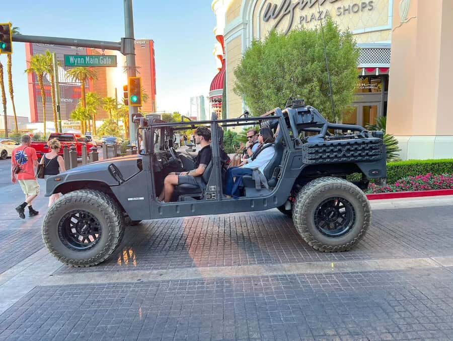 Las Vegas Strip Sightseeing Tour in a Military Hummer - Pawn Stars at Gold & Silver: Why This Stop Feels More Than Just a Photo Op
