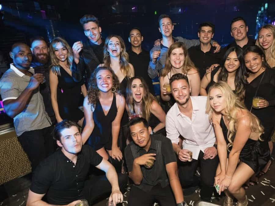 Las Vegas: VIP Club Crawl with Party Bus and Drinks - Price and value: why $98 can feel fair