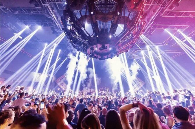 Las Vegas: VIP Pool Crawl with Party Bus, Express Entry & Drinks - Money Check: Is $99 a Good Deal for You