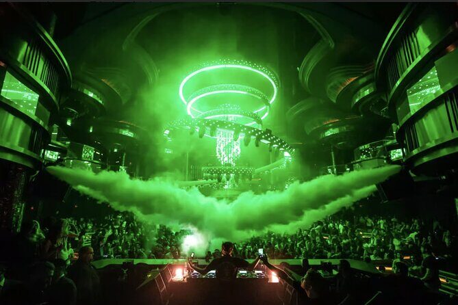 Las Vegas: VIP Pool Crawl with Party Bus, Express Entry & Drinks - Your 12:00 pm Start at Palms: The Logistics That Matter