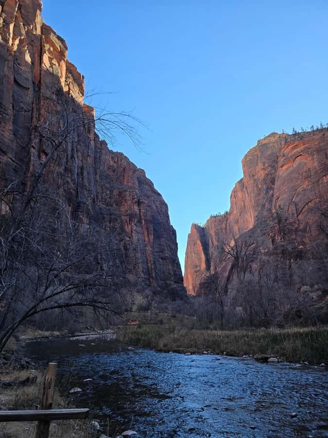 Las Vegas: Zion National Park Group Tour with Lunch - Scenic viewpoints: the quick photo breaks that keep the day fun