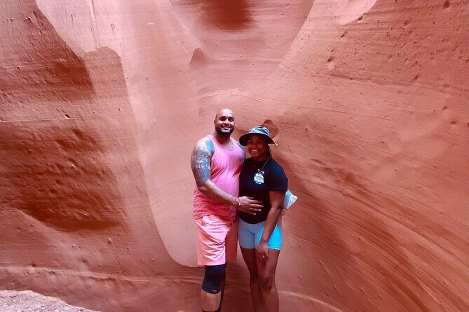Ligai Si Anii Canyon Tour through Antelope Canyon - Cost and value: $71 plus the Navajo Nation Park fee