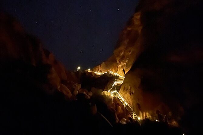 Ligai Si Anii Stargazing Night tour through Antelope Canyon - The Canyon Hike: Headlamps, Handrails, and Photo-Ready Timing
