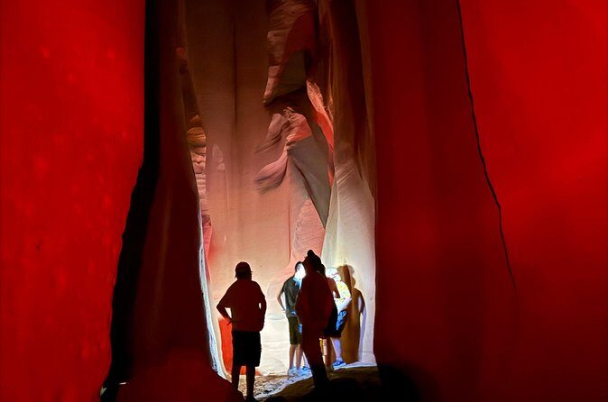 Ligai Si Anii Stargazing Night tour through Antelope Canyon - Navajo Culture and the People Behind the Night Walk