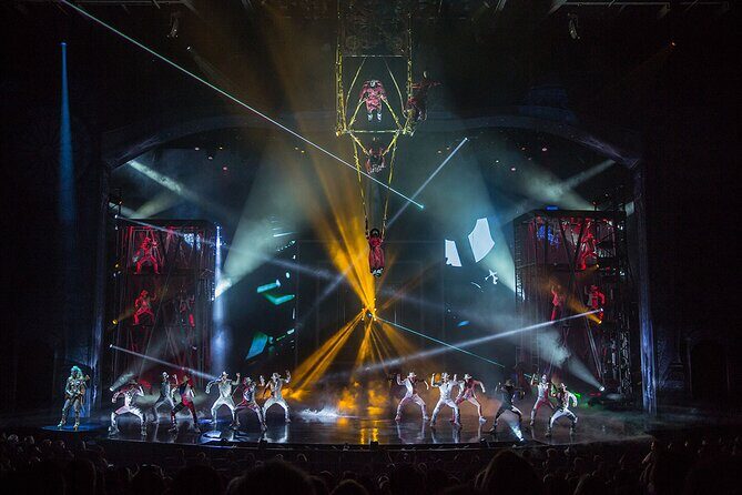 Michael Jackson ONE by Cirque du Soleil® VIP Experience - Michael Jackson ONE VIP: what makes this experience different?