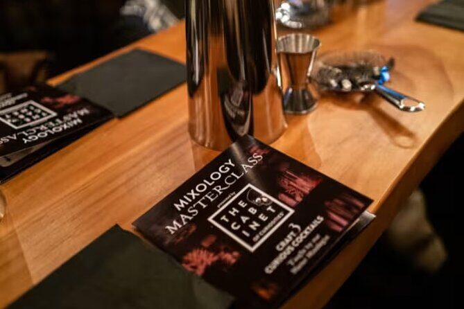 Mixology Masterclass at the Cabinet of Curiosities in Las Vegas - Should You Book Mixology at the Cabinet of Curiosities?