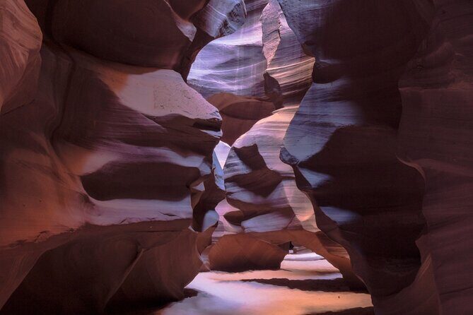 PAGE: Antelope Canyon Tour Tickets with Local Navajo Guide - Upper Antelope Canyon, Page AZ: Why This Specific Time-Sensitive Tour Works