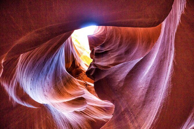 Page: Lower Antelope Canyon Prime Time Entry with Navajo Guide - Photo rules that can make or break your trip