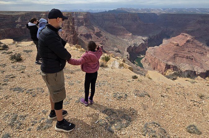 Picnic at East Grand Canyon Tables and Chairs Privided No Crowds - Timing, Group Size, and How Long You’ll Be Out