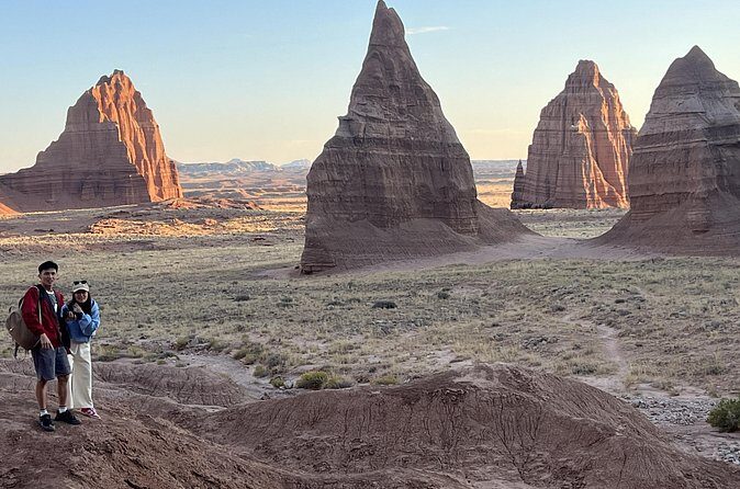 Private Capitol Reef Half Day Temple of the Sun and Moon - Caineville and the Jurassic rock clues: spotting what hides in plain sight