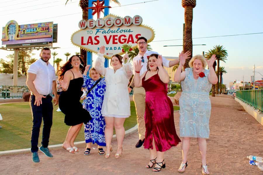 Private Limo 2.5hr Tour of Vegas with Champagne - The Bellagio Fountain Moment: Why It Matters in a Short Tour