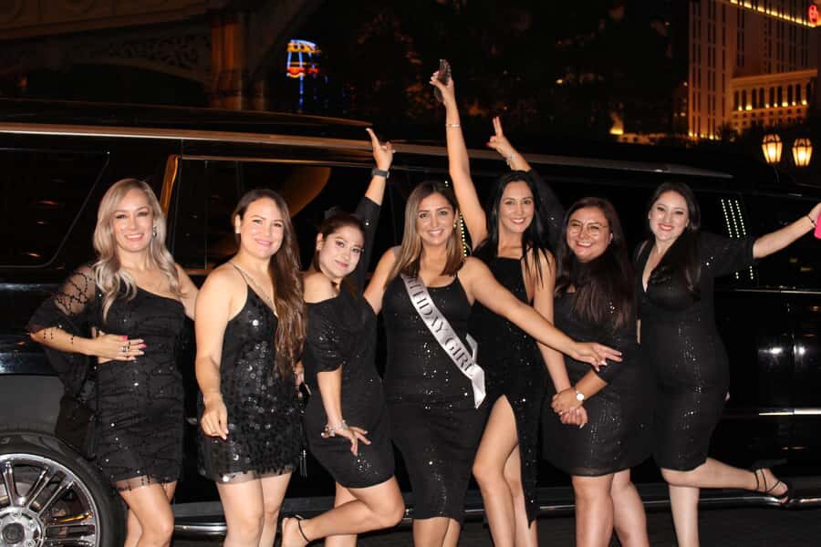 Private Limo 2.5hr Tour of Vegas with Champagne - Where the Tour Starts: Pickup That Actually Fits Your Hotel