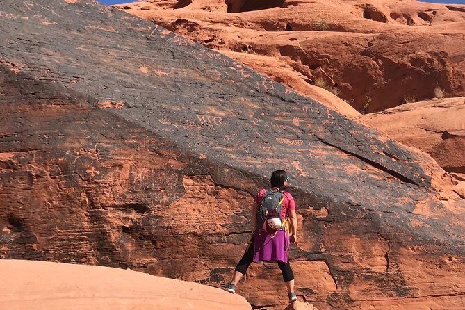 Private Valley of Fire Hiking Tour from Las Vegas - White Domes Trail Loop: the moderate hike with slot canyons