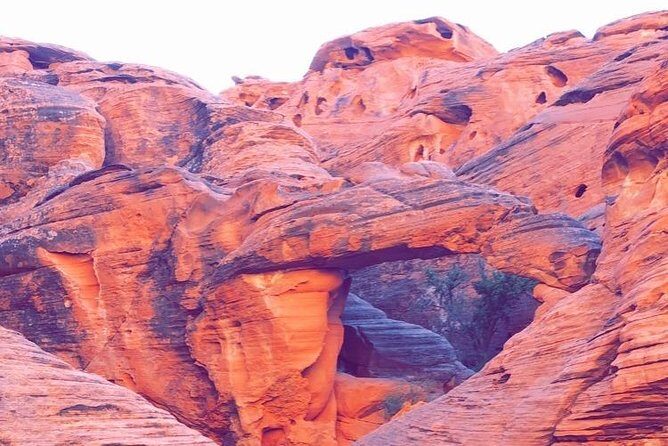 Private Valley of Fire Hiking Tour from Las Vegas - Food, snacks, backpacks, and water: the value is in the small comforts