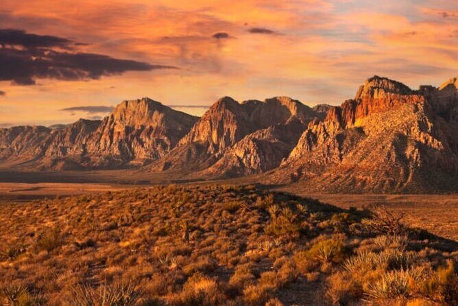 Redrock Hikes Come See Our South West Historic Beauty - Pickup from the Venetian and a smooth return after 4 hours
