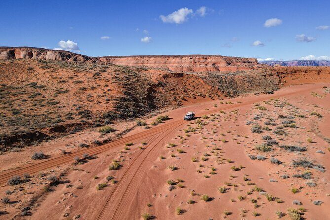 Secret Canyon and Horseshoe Bend Tour - Horseshoe Bend Rim Time: skipping the crowded lot and walking to the edge