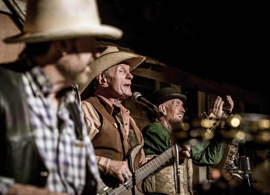 Sedona: Western Dinner Theater and Town Experience - Key Things To Know Before You Go
