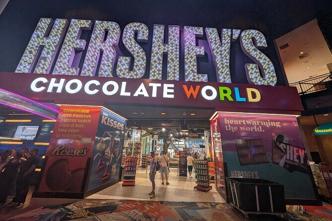 Sweet Side of Vegas: Chocolate and Candy Tour with Free Samples - Meeting at Excalibur North and Getting Your Thermal Bag (Yes, It’s Useful)