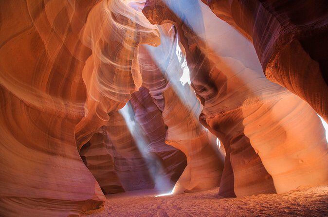 Upper Antelope Canyon & Horseshoe Bend Tour from Las Vegas - Hotel pickup and the van ride: simple, but check your packing